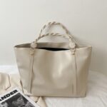 HB7884 Handbag - Image 4