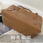 HB7884 Handbag - Image 9