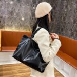 HB7884 Handbag - Image 5