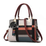 HB6410 Handbag - Image 4