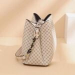 HB6019 Handbag - Image 9