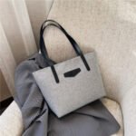 HB6583 Handbag - Image 5