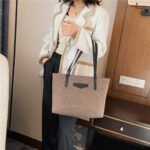 HB6583 Handbag - Image 6